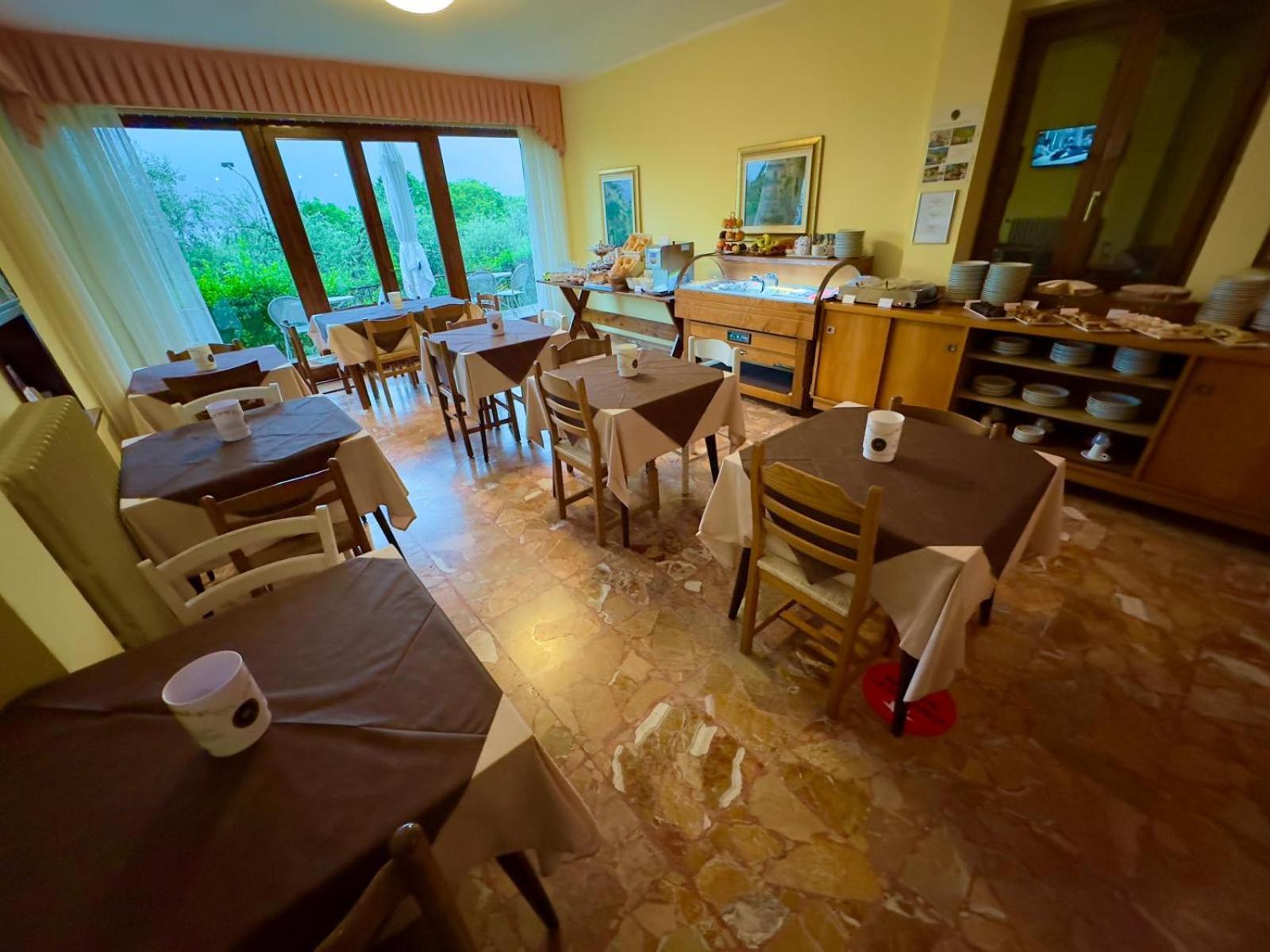 Hotel Casa Piantoni Limone sul Garda Exterior foto